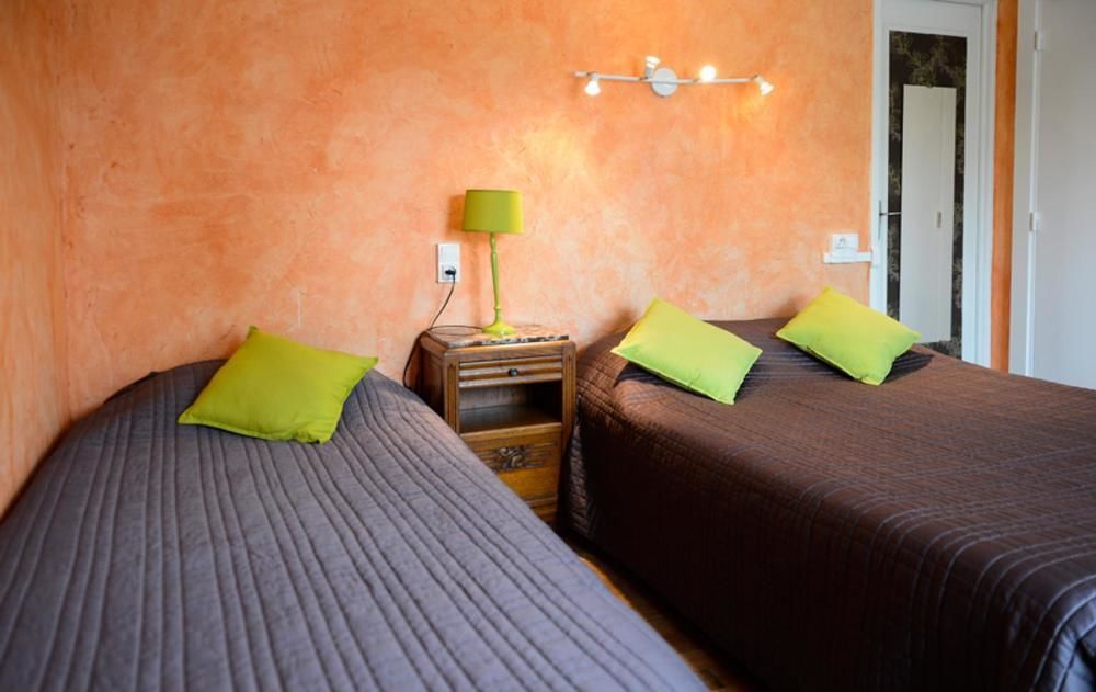 Logis Hotel Restaurant De La Poste Le Mêle-sur-Sarthe Esterno foto